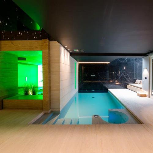Prodotti per piscine residenziali, idromassaggio, SPA